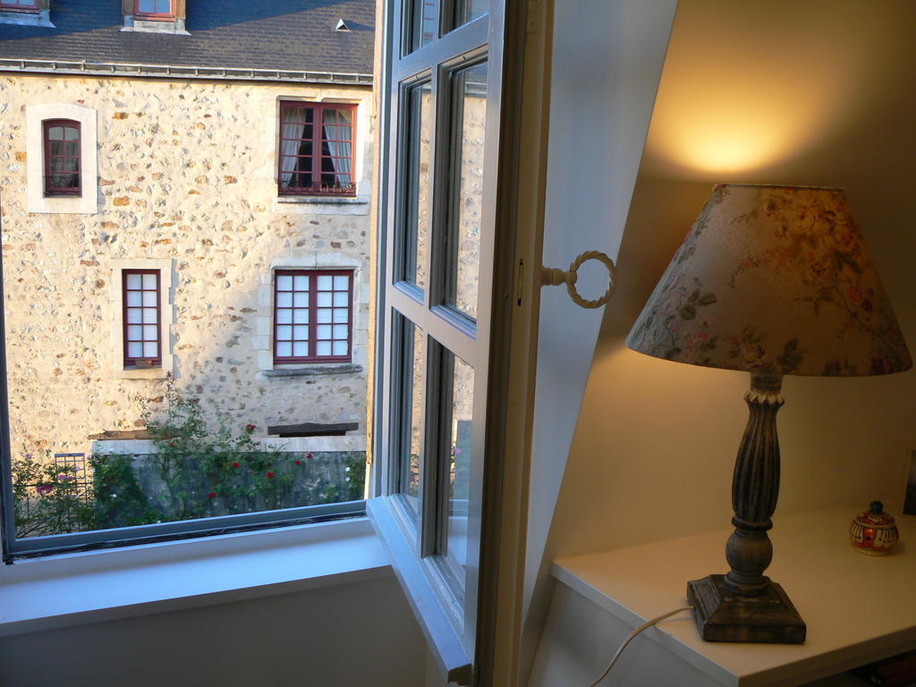 Petite Maison Romantique Au Calme, Coeur Historique Plantagenet, Vue Ville Le Mans Zimmer foto