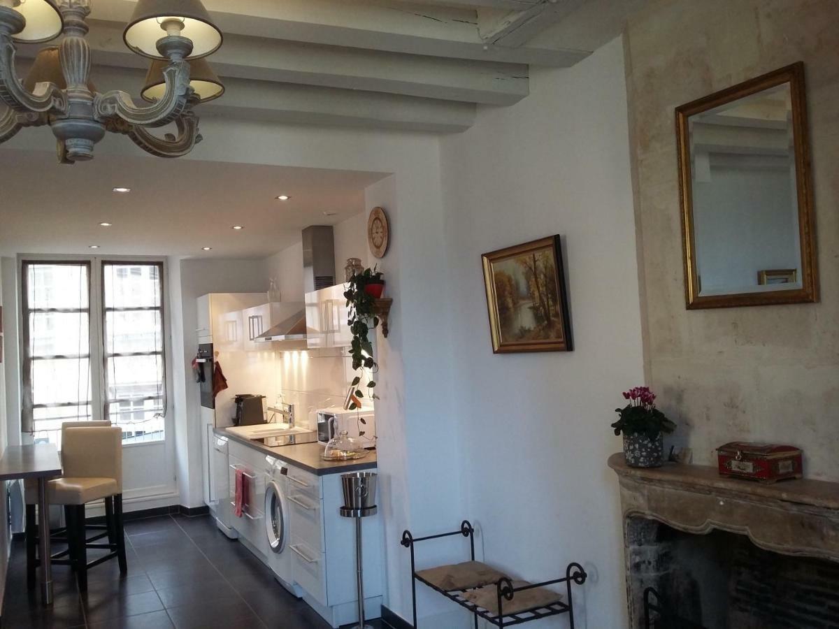 Petite Maison Romantique Au Calme, Coeur Historique Plantagenet, Vue Ville Le Mans Exterior foto